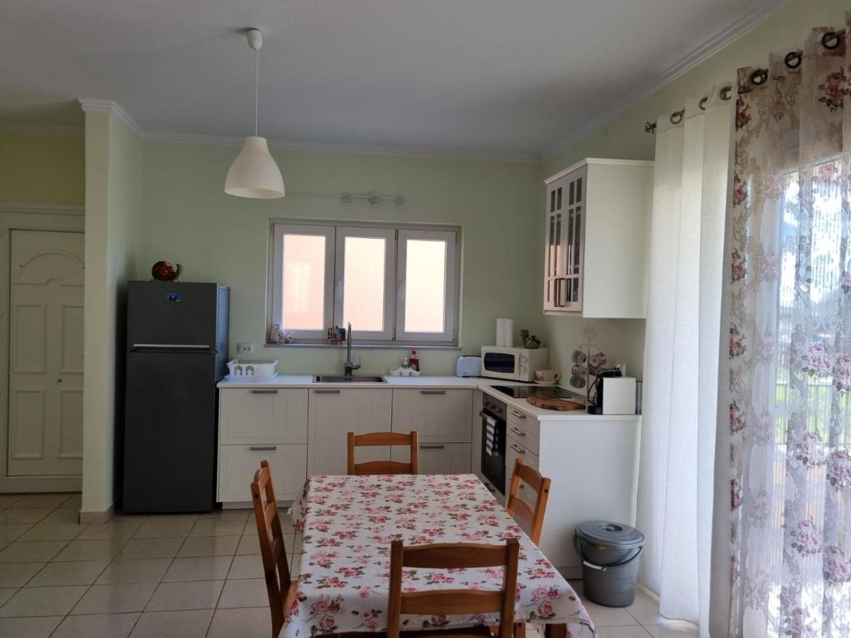 Dream Vacation Apartment Acharavi  Eksteriør billede